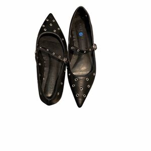 Billini Pointed Toe Black Studded Women's Shoes 6 Flats Witchycore